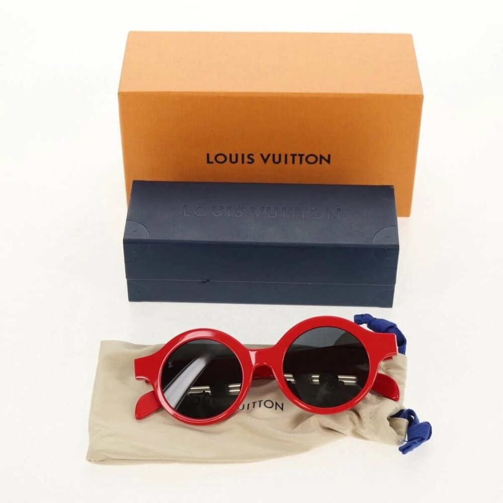 LOUIS VUITTON LV × Supreme Sunglasses plastic Red LV Auth 128513M